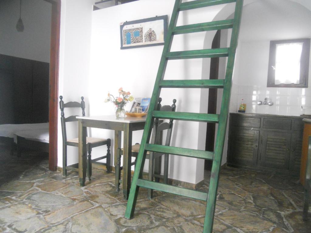 Villa Ostria Kamari  Room photo